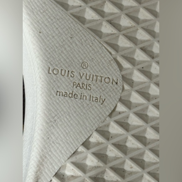 Louis Vuitton Monogram Sneakers - Picture 9 of 14